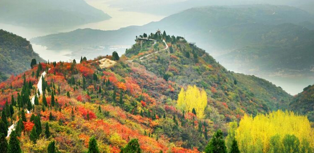 荆紫仙山赏红叶，看万山红遍！