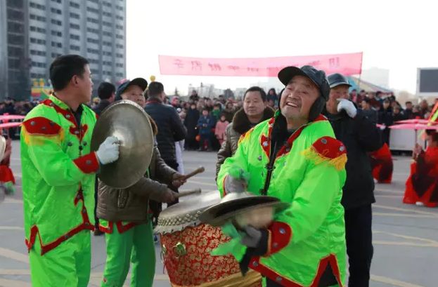 舞出幸福，跳出喜庆！！叶县第三十二届民间艺术表演开始了！