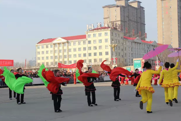 舞出幸福，跳出喜庆！！叶县第三十二届民间艺术表演开始了！