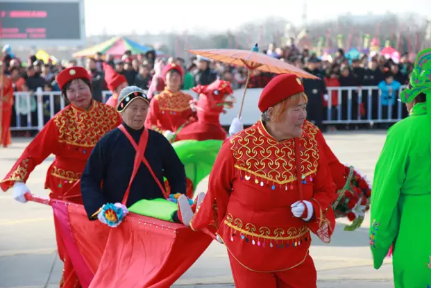 舞出幸福，跳出喜庆！！叶县第三十二届民间艺术表演开始了！