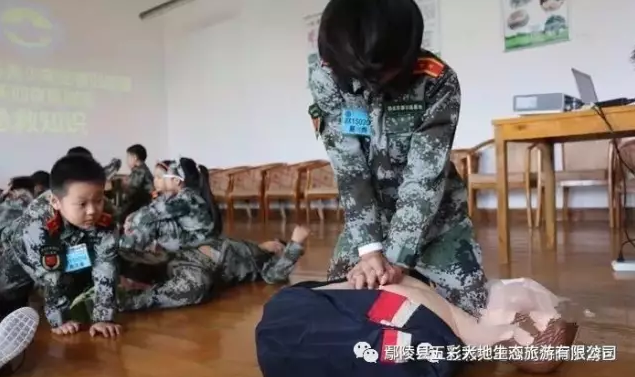 《勇敢少年成长记》三天两夜体验营火爆“征兵”啦！