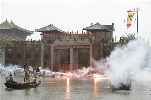 河南开封：清明上河园带你嗨翻整个夏天