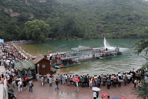 安阳林州：“鱼”你相约万泉湖，千人共品老锅鱼活动在万泉湖景区隆重举行