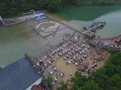 安阳林州：“鱼”你相约万泉湖，千人共品老锅鱼活动在万泉湖景区隆重举行