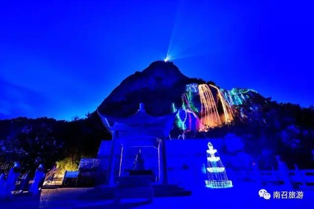南召五朵山：最美观景台，夜游才是正确的打开方式