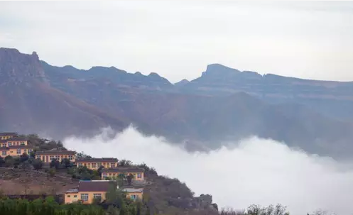 慢下脚步来云梦山，秋日之景更胜春朝