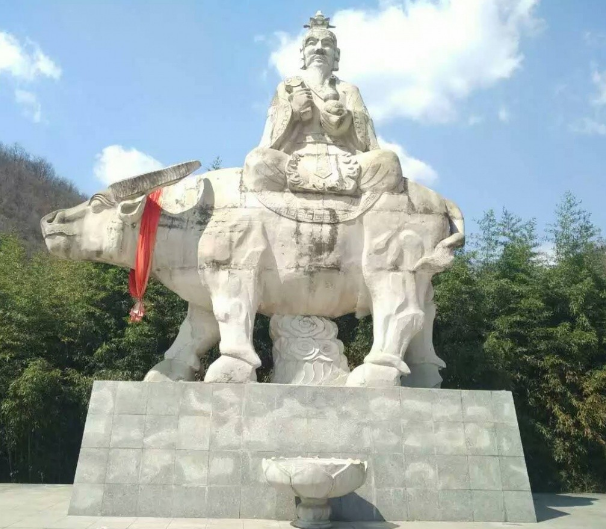 2017首届中国（西峡）山地避暑旅游高峰研讨会在西峡县举办！