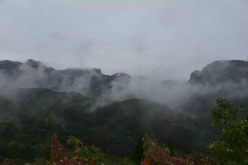 初秋浮戏山 给你想要的美