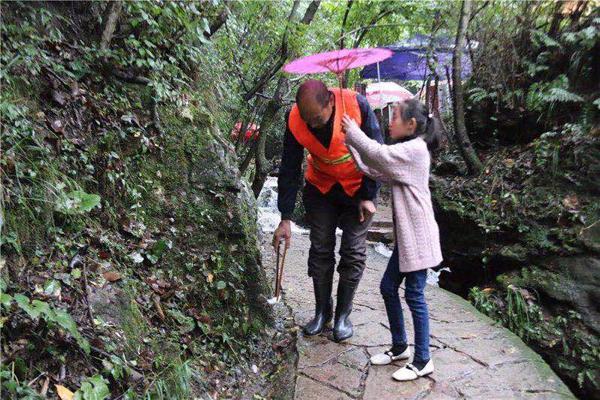 栾川十一黄金周总结：老君山景区五度登上央视引起全国关注