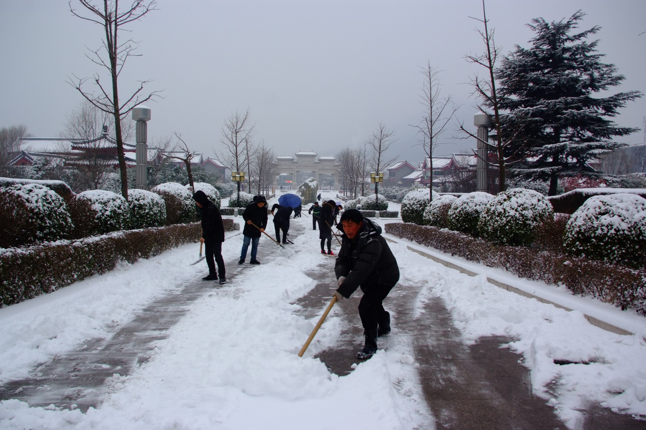 嵩山景区：在冰雪美景里感受别样温情