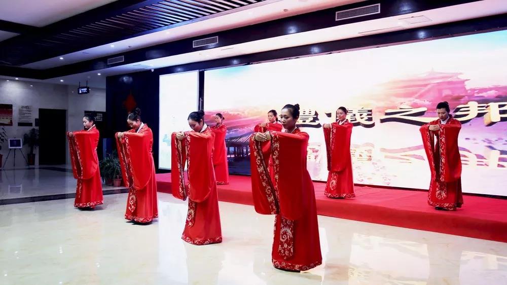 春节游芒砀山 “年”味更浓,演出更精彩 春节游芒砀山 “年”味更浓,演出更精彩