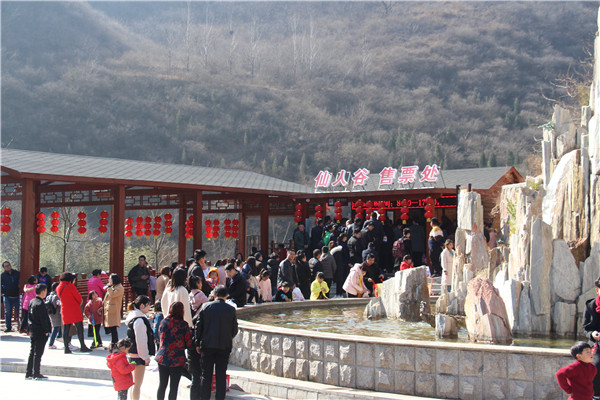 挡不住的诱惑,高速免费,自驾大熊山感受春日美好