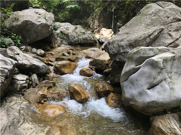 用抖音记录美景 全国百家媒体青龙峡采风活动圆满落幕