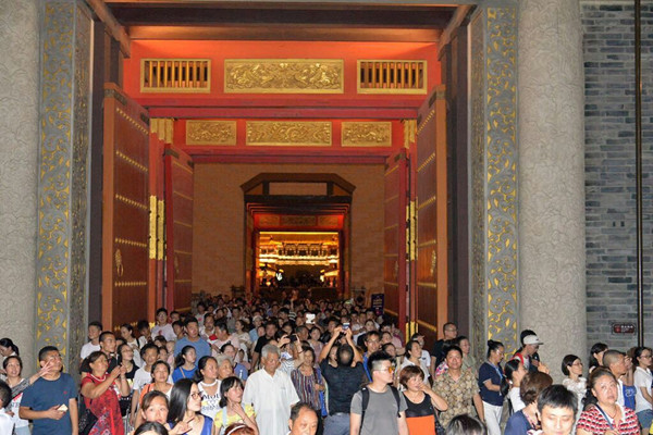 夜游唐城，梦回千年丨大型嵌入行进式全景秀7月14日正式亮相襄阳