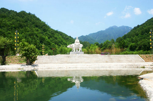 西峡旅游高速免费月活动动员大会召开