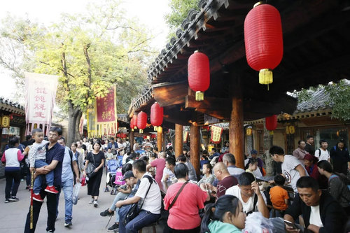 “四个清园”助推清明上河园“十一”黄金周游客接待量再创历史新高