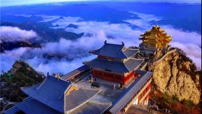 “冰封奇景 惊艳雪山”2018老君山冰雪摄影节开启！