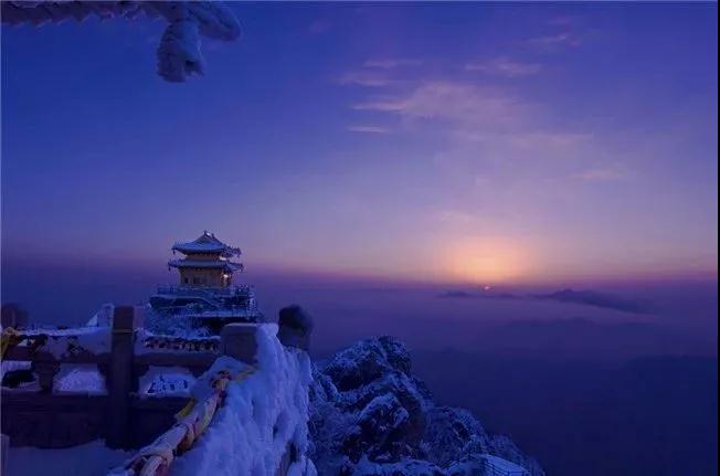 “冰封奇景 惊艳雪山”2018老君山冰雪摄影节开启！