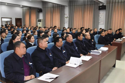 “诵国学倡文明 弘扬传统美德”鸡冠洞开展道德讲堂活动 “诵国学倡文明 弘扬传统美德”鸡冠洞开展道德讲堂活动