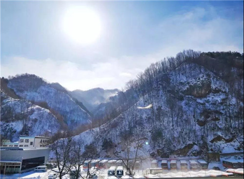 冬日白云山,一个久藏深山的人间仙境! 冬日白云山,一个久藏深山的人间仙境!