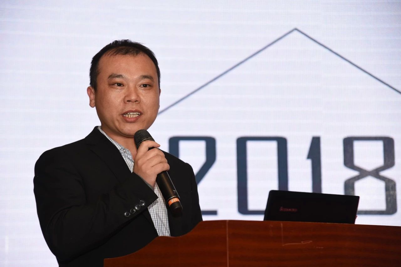 聚焦巅峰，共谋发展 洛阳白云山2018年终答谢会隆重举行