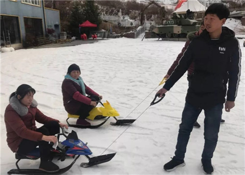 本周六西峡老界岭滑雪场免费嗨一天 有大波福利等着你