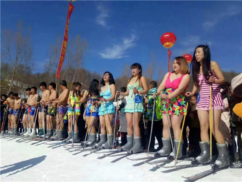本周六西峡老界岭滑雪场免费嗨一天 有大波福利等着你