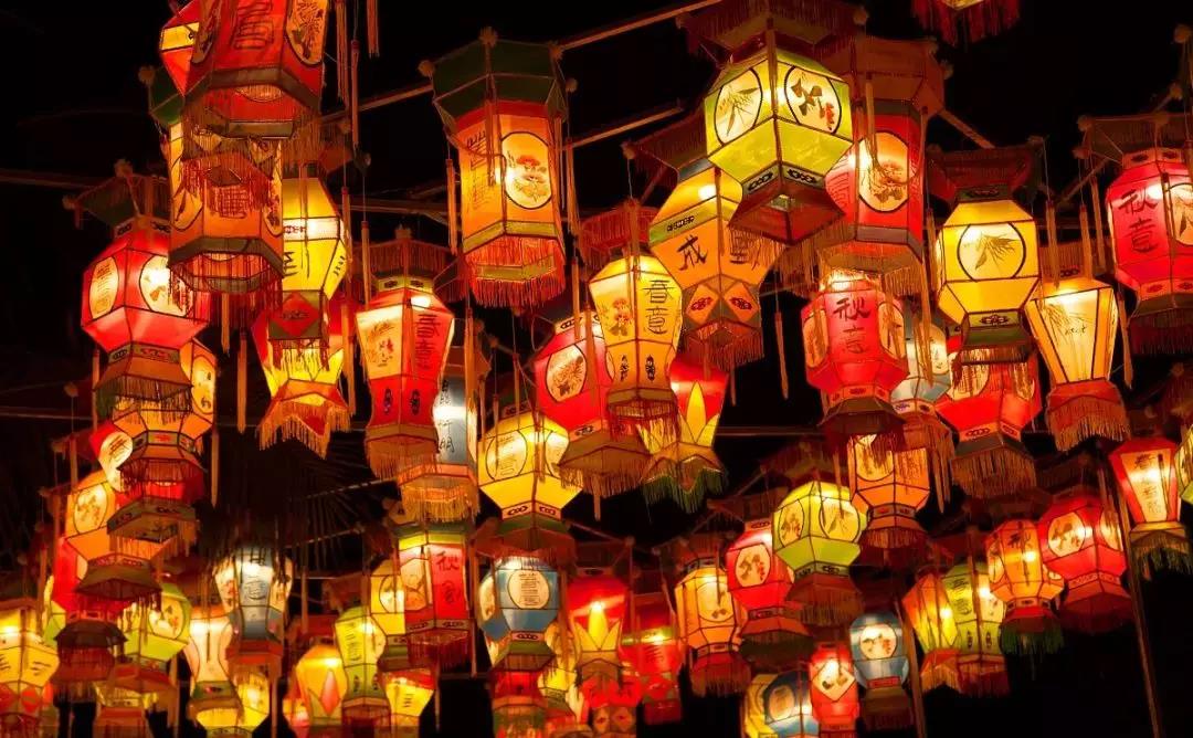 元宵节  浮戏山雪花洞祝您节日快乐！