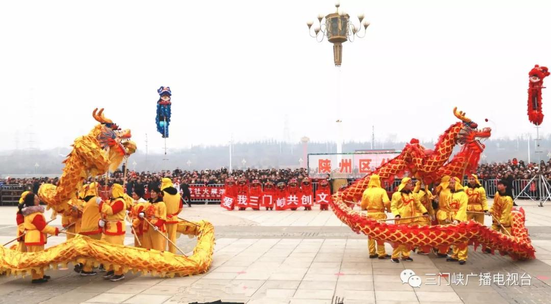 三门峡市元宵节社火展演精彩纷呈