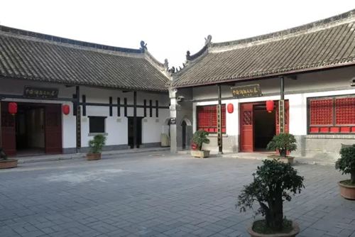 解读内乡县衙——楹联文化