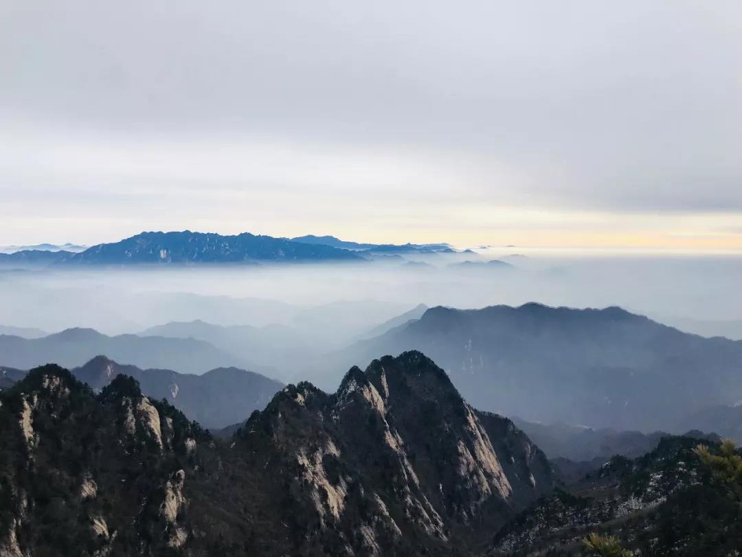 微雨随云收，不知云海深——云海奇观，白云山归不看云！