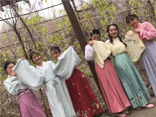 云台山汉服花朝节旅游攻略送给满怀期待的你