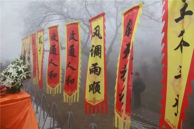 踏青赏花季，青龙峡景区满血回归，新玩法燃爆这个春天！