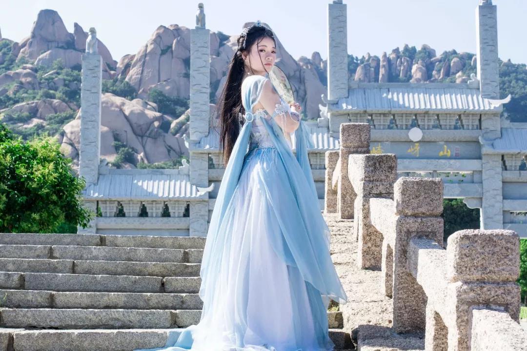 女神节专属特权，18元畅游嵖岈山！