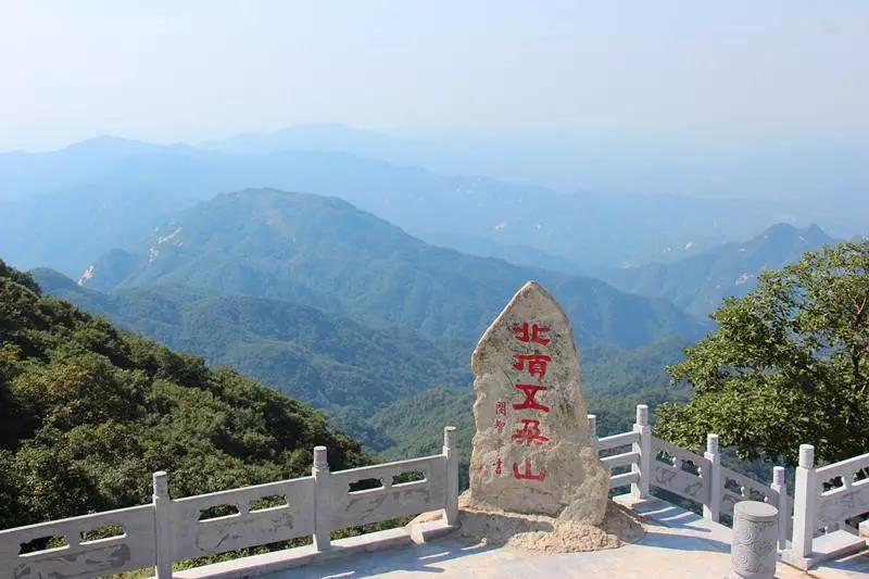 三八节期间，南阳市多家景区推出优惠活动