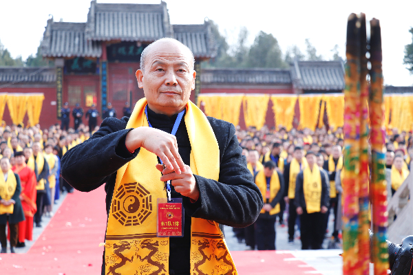 2019己亥年全球华人恭祭人文始祖太昊伏羲氏拜祖大典震撼举行 2019己亥年全球华人恭祭人文始祖太昊伏羲氏拜祖大典震撼举行