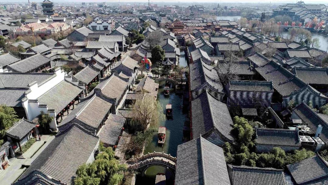 春暖花开，踏青赏花，台儿庄古城迎来初春旅行小高峰