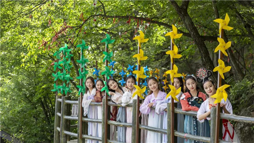 “仙境花海 逐梦圣山”老君山仙山花海节明日启幕！