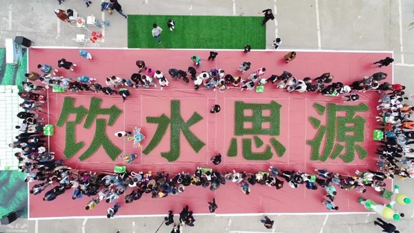 50000游客在重渡沟欢度“五一”假期！