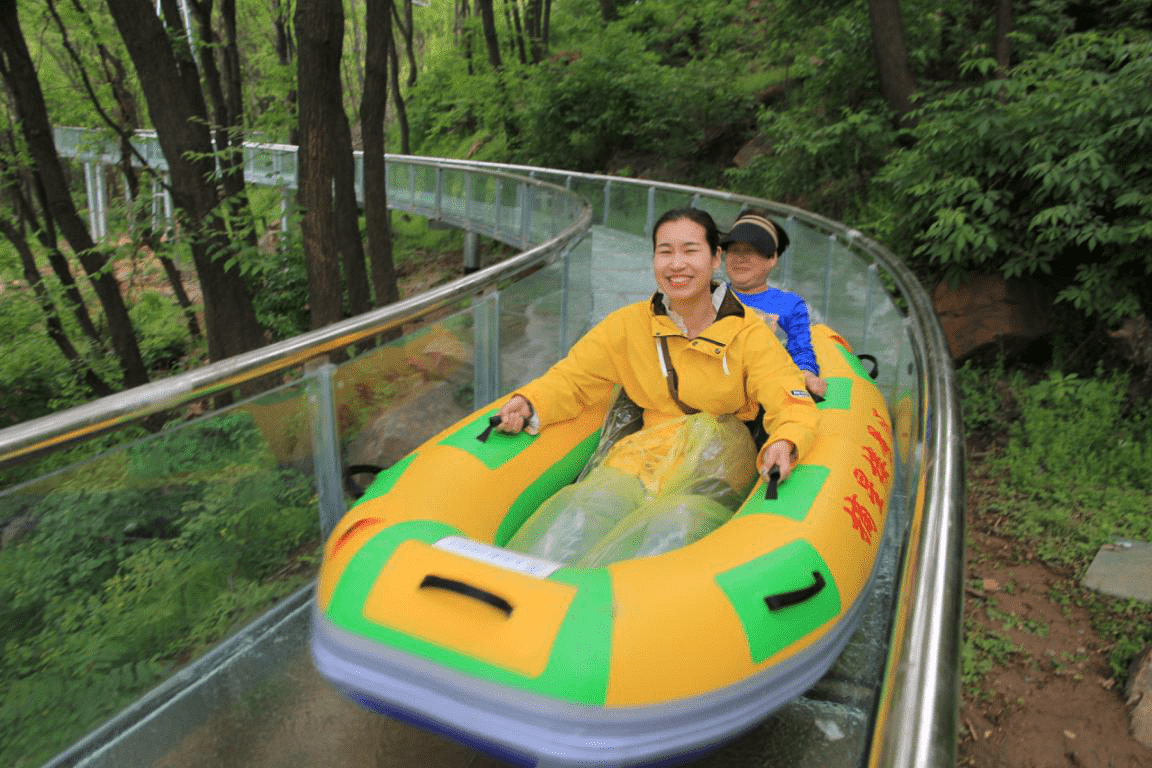 登封：5月1日摘星楼景区“云端水滑”玻璃漂流项目盛大启幕