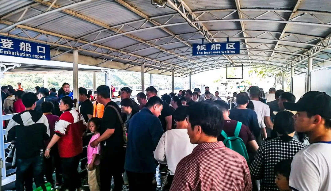 “五一”期间青天河迎来13.31万名游客