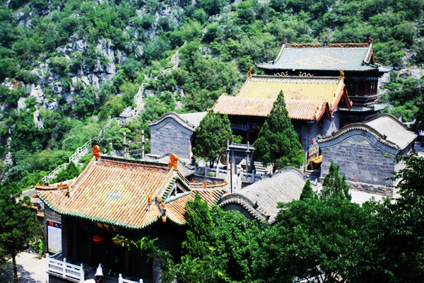“五一小长假”鹤壁市旅游市场火爆