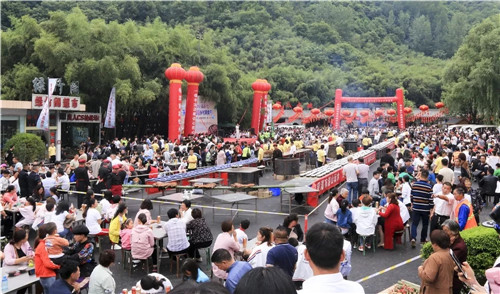 重渡沟:第四届乡村美食节于5月11日开幕 重渡沟:第四届乡村美食节于5月11日开幕