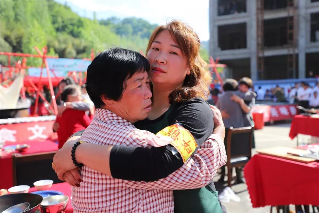 重渡沟第四届乡村美食节盛大开幕