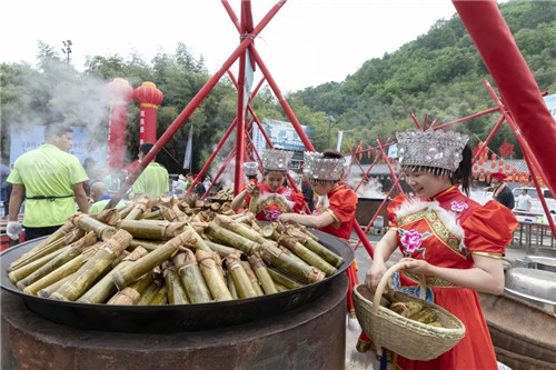 重渡沟风景区：十里竹香共狂欢，文旅融合万人共享竹子盛宴！