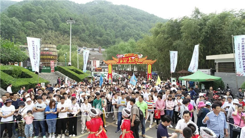 重渡沟风景区：十里竹香共狂欢，文旅融合万人共享竹子盛宴！