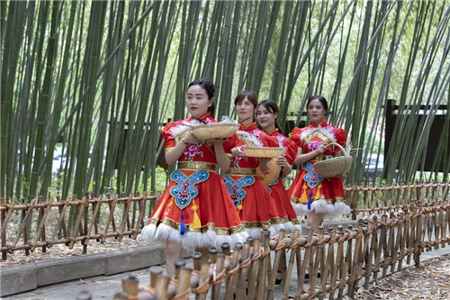 重渡沟风景区：十里竹香共狂欢，文旅融合万人共享竹子盛宴！
