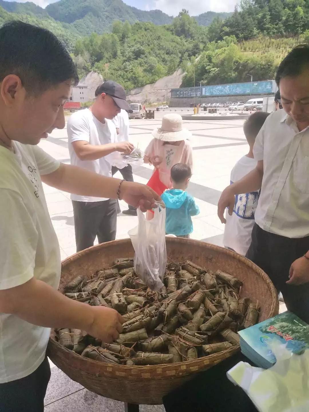 避暑圣地龙峪湾 放“粽”一夏 清凉过端午