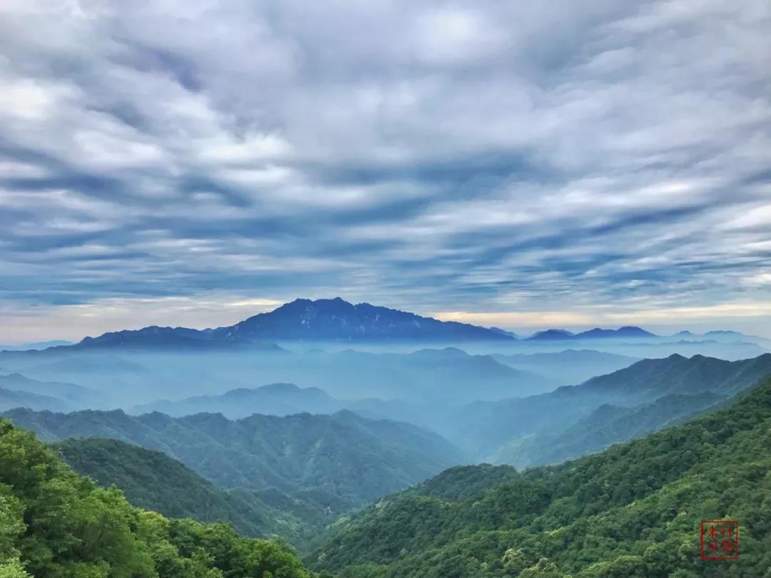 白云山舞在云端的美