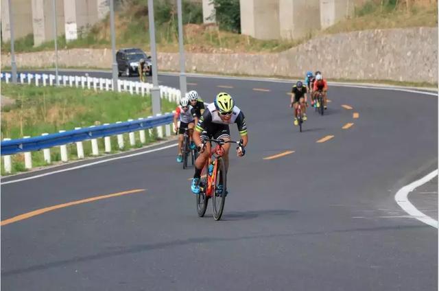 2019天路征途——中国林州太行大峡谷·KOM爬坡王自行车挑战赛燃情开赛！